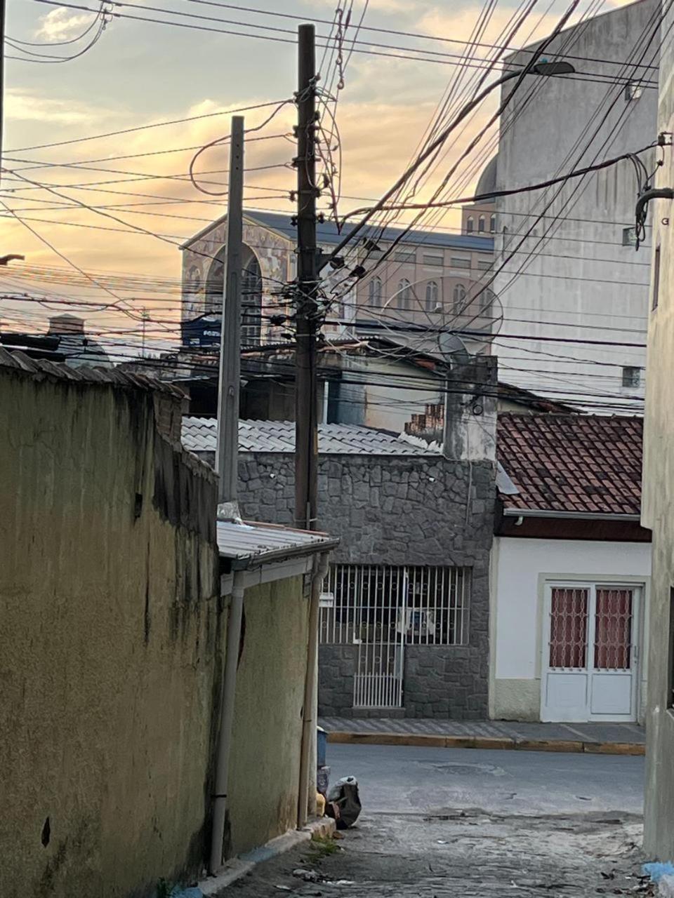 Hospedagem Mae Aparecida - Casa Bagian luar foto