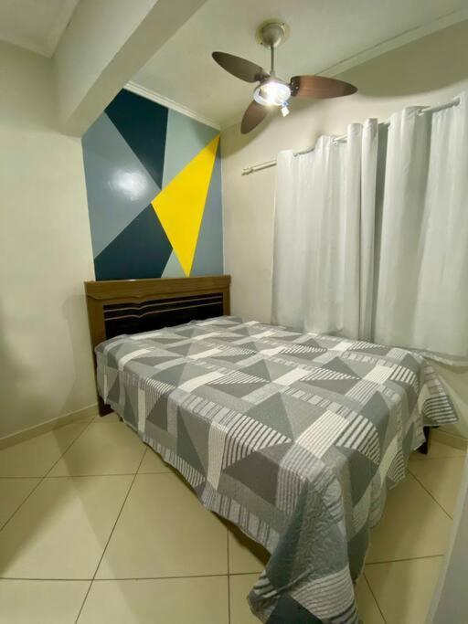 Hospedagem Mae Aparecida - Casa Bagian luar foto