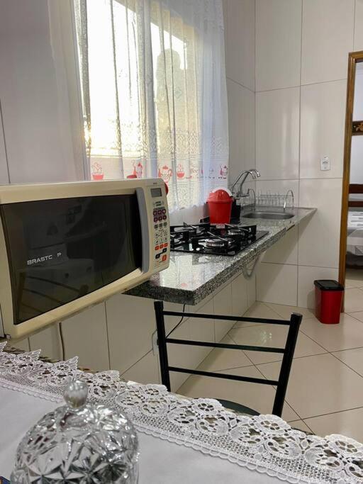 Hospedagem Mae Aparecida - Casa Bagian luar foto