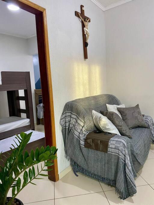 Hospedagem Mae Aparecida - Casa Bagian luar foto